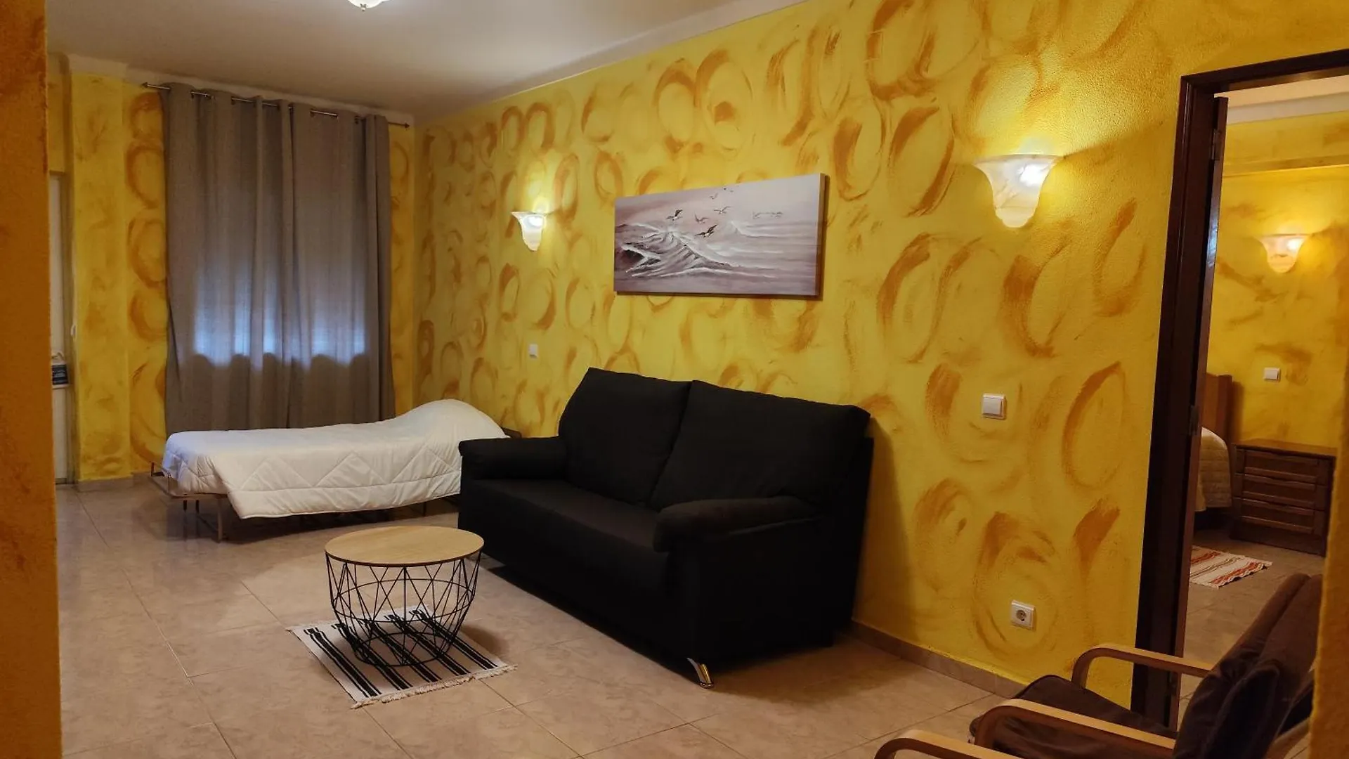 Apartamentos Turisticos Praia Grande Ferragudo  Ferragudo (Faro)