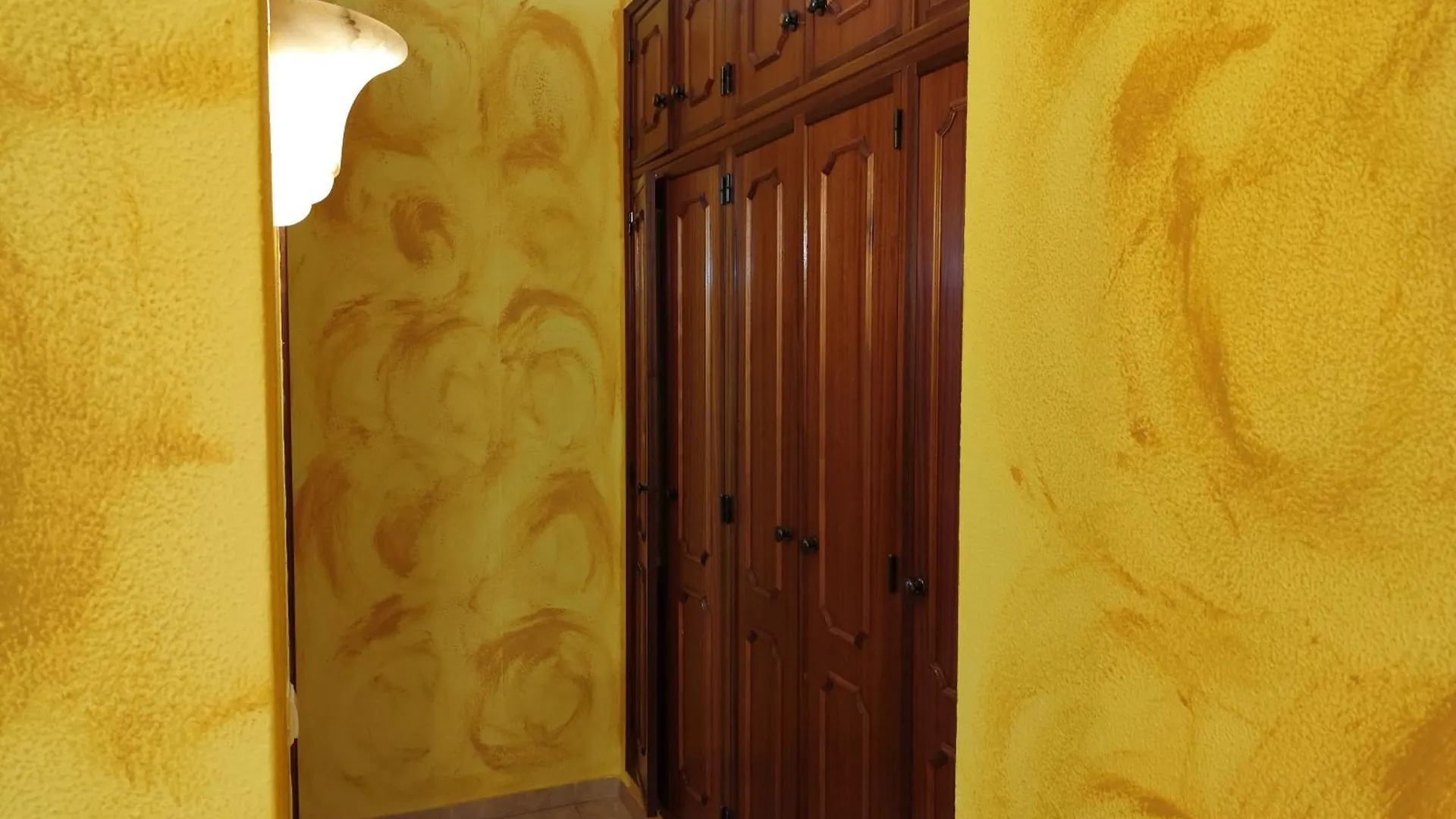 Apartamentos Turisticos Praia Grande Ferragudo  0*, Ferragudo (Faro)